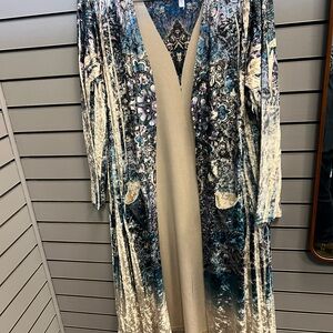 NWT Elegant Velvet Long Duster
